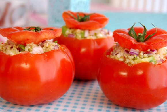 Tomate com quinoa